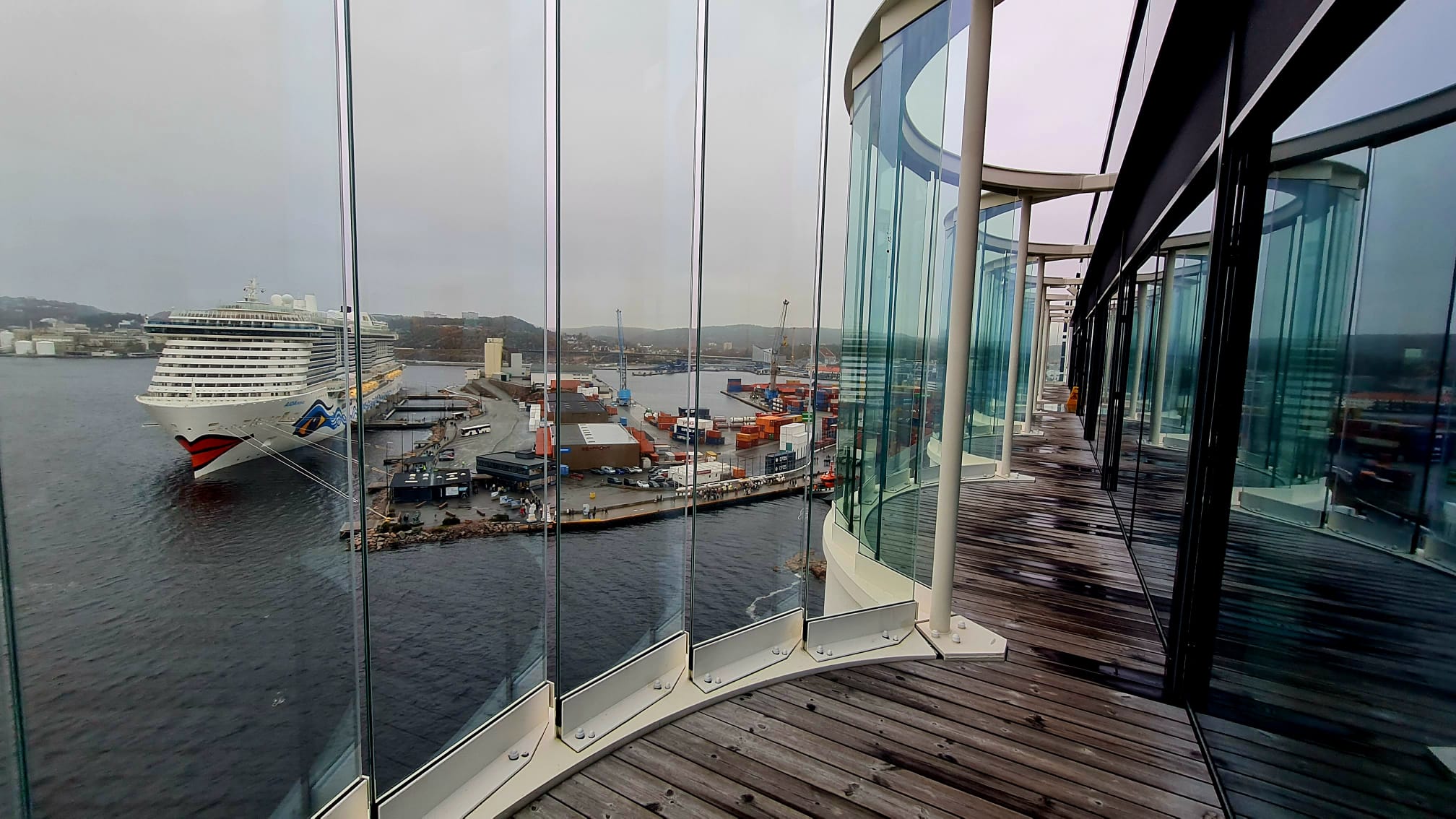 aidanova norwegen 19